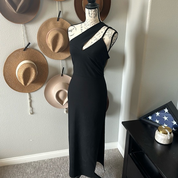NWT Abercrombie asymmetrical dress - Picture 1 of 6